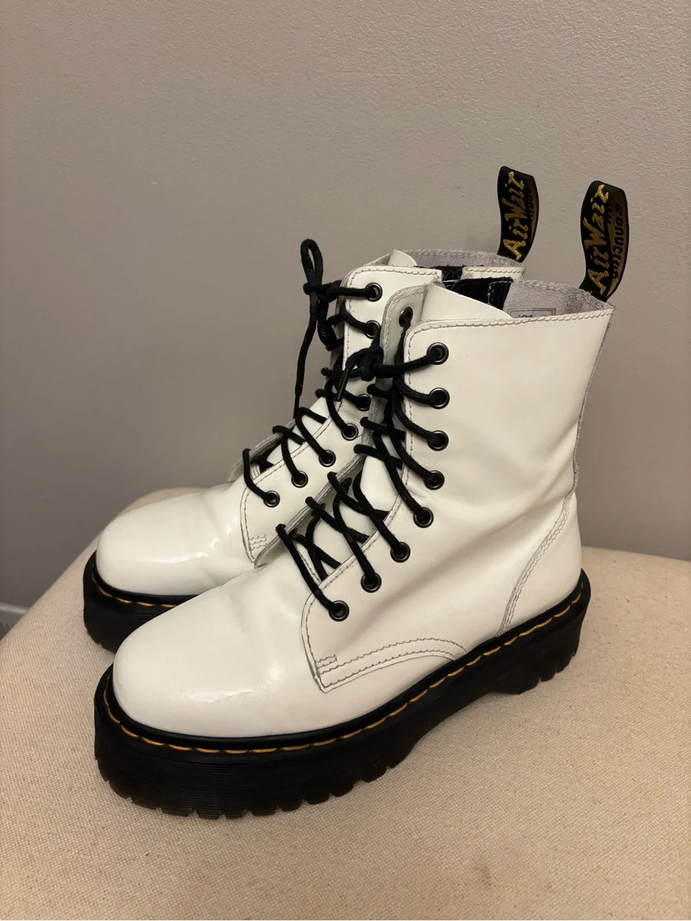 Doc Martens Jadon White Leather Chunky Platform Combat Boots Size 8M / 9L